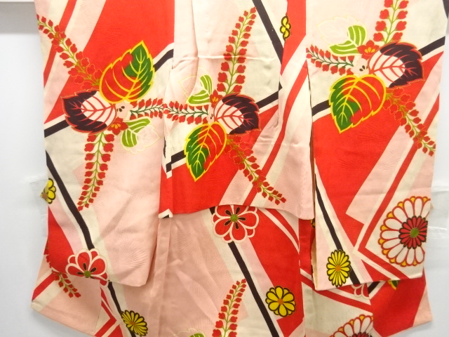 JAPANESE KIMONO / ANTIQUE KIMONO / SILK / PAULOWNIA & KIKU